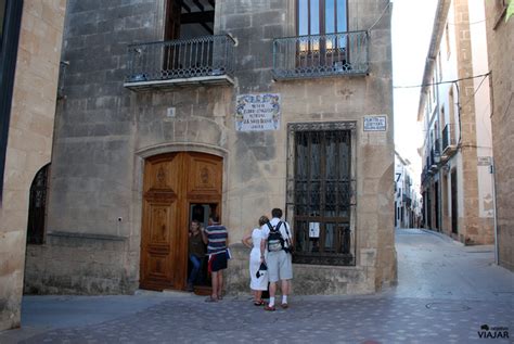 Museo Arqueológico de Jávea: Antikernas hem och en fästning av historia!