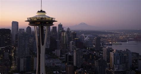  Space Needle Enchanting Panoramic Views and Historical Significance